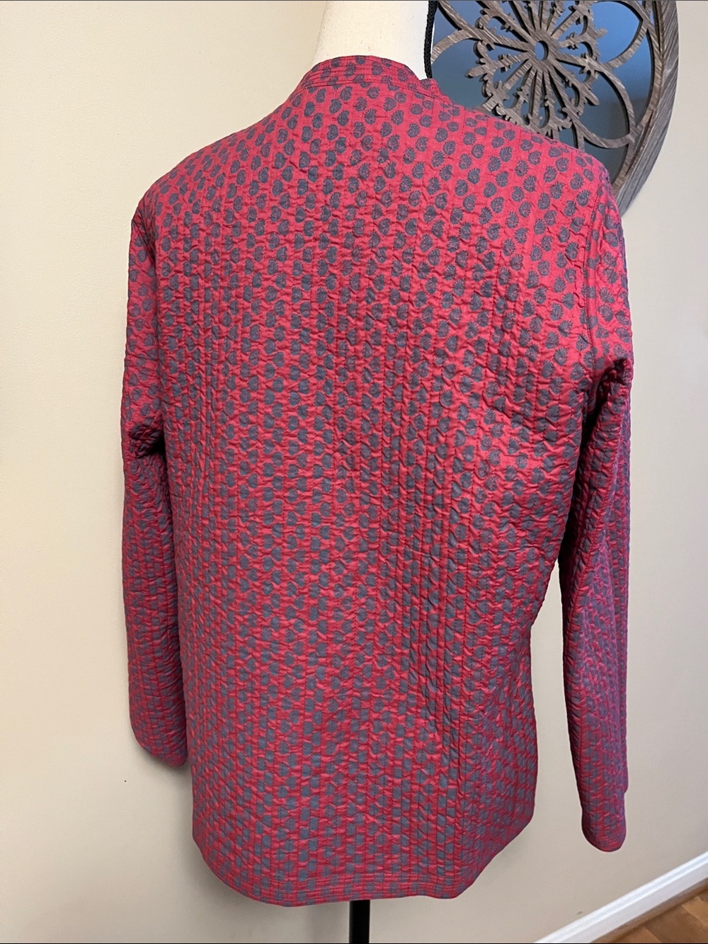 Quilted Button-Front Jacket in Raspberry Pink, reversible, medium, new - Picture 4 of 16
